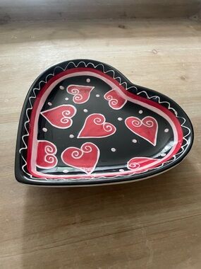 Hausenware Small Heart Design accent dish